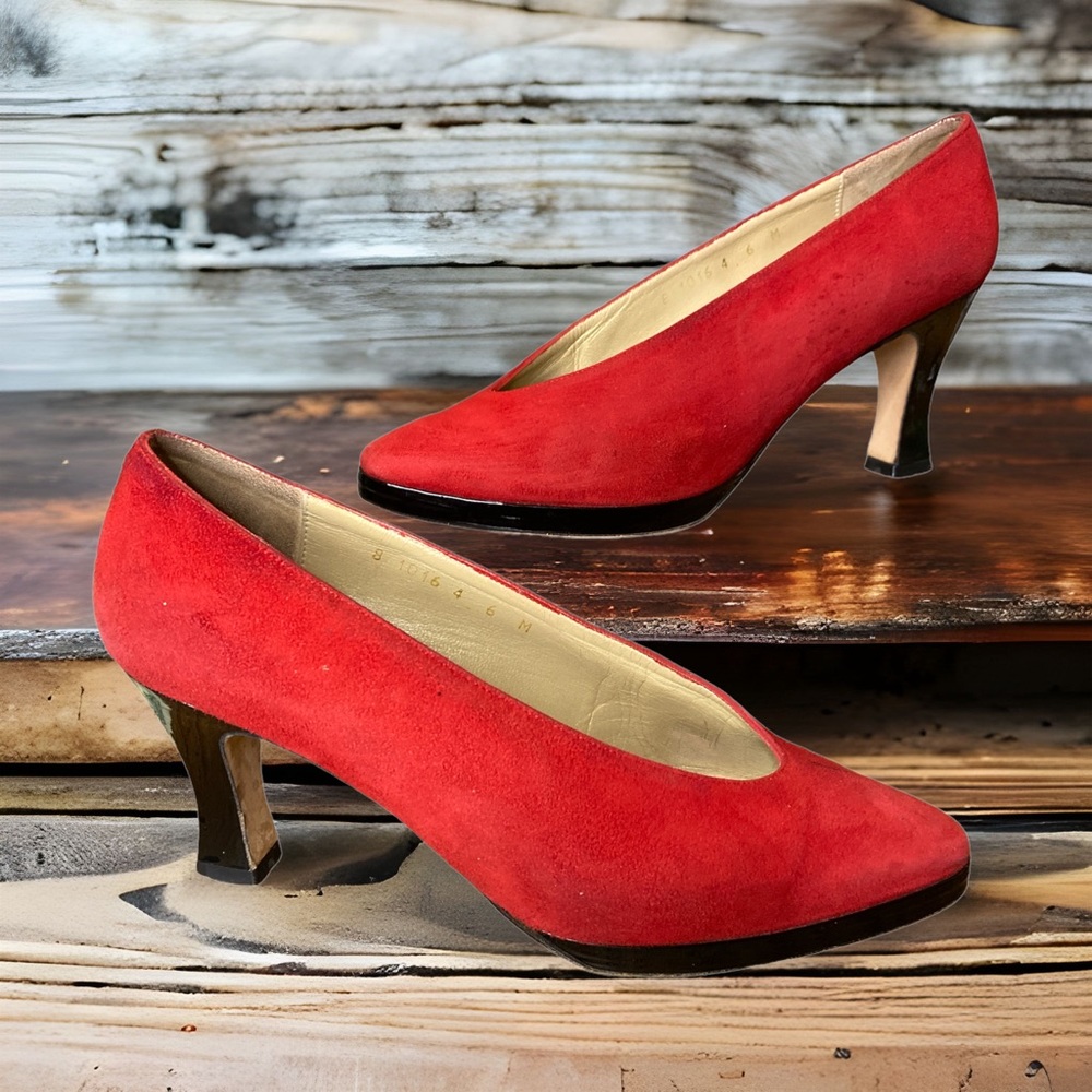 Norma B red leather pumps black patten heels & sole 6